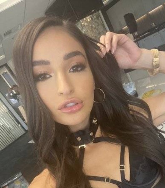 Serena, 31, Sanuki