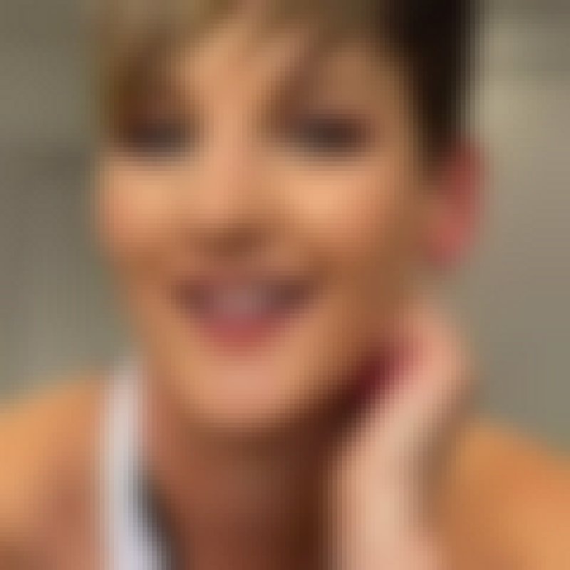 Hannah Brooke, 41, Mionica