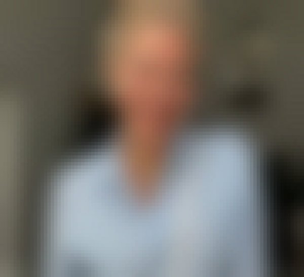 Asta, 54, Brazil