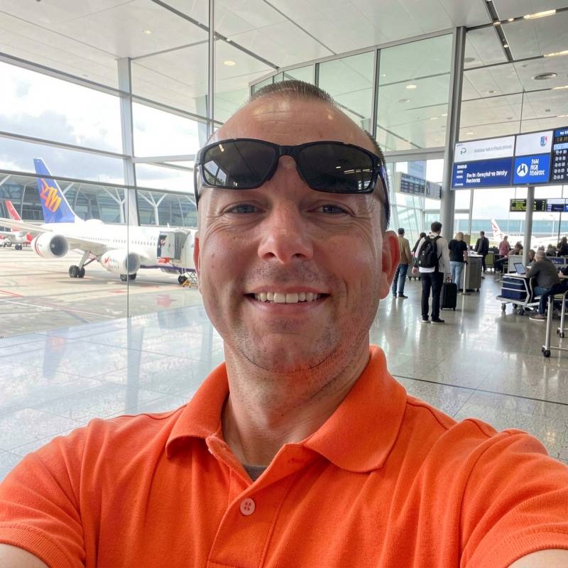 walid leandro, 56, Saintesuzanne