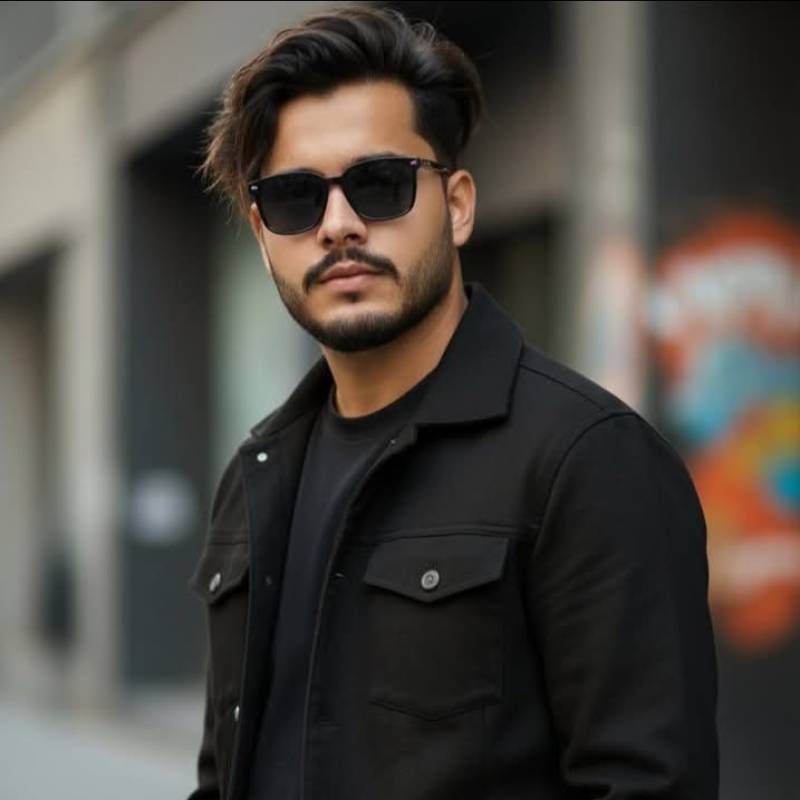 Umar, 26, Robiul Khan