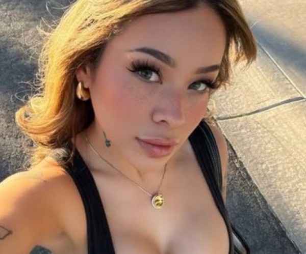 Elizabeth, 44, Hola Prystan