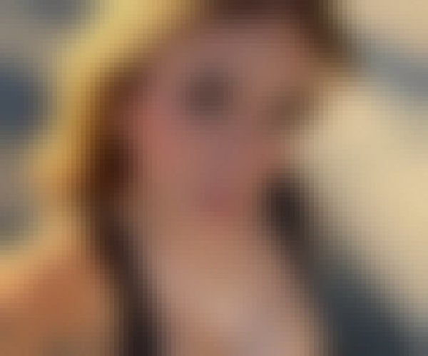 Elizabeth, 43, Germany