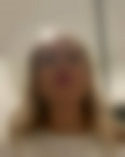 Lila, 30, Senegal