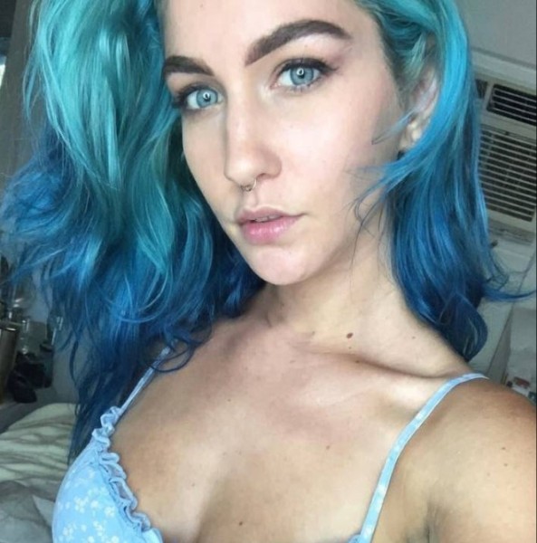 Haley, 23, Lienz