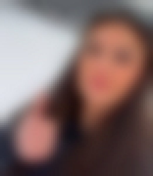 Hannah baron, 24, Phon Charoen