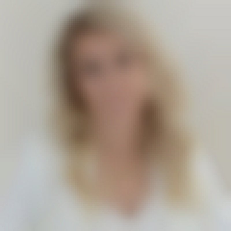karina, 45, Aginiparru
