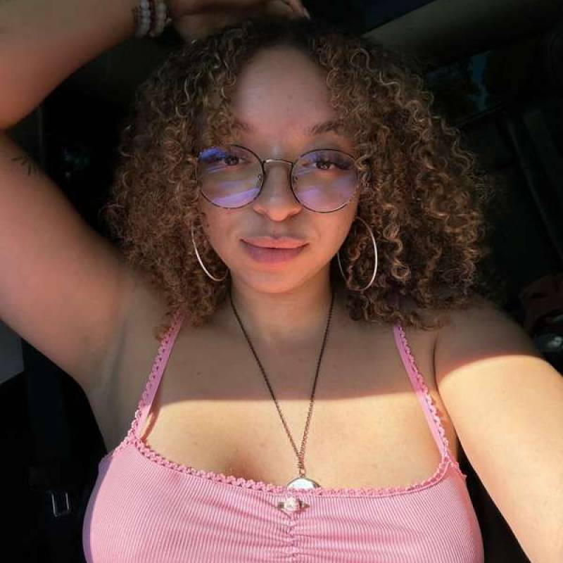 Cynthia Sophie, 30, Tanga