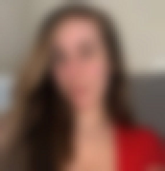 Bella, 50, Pragatinagar