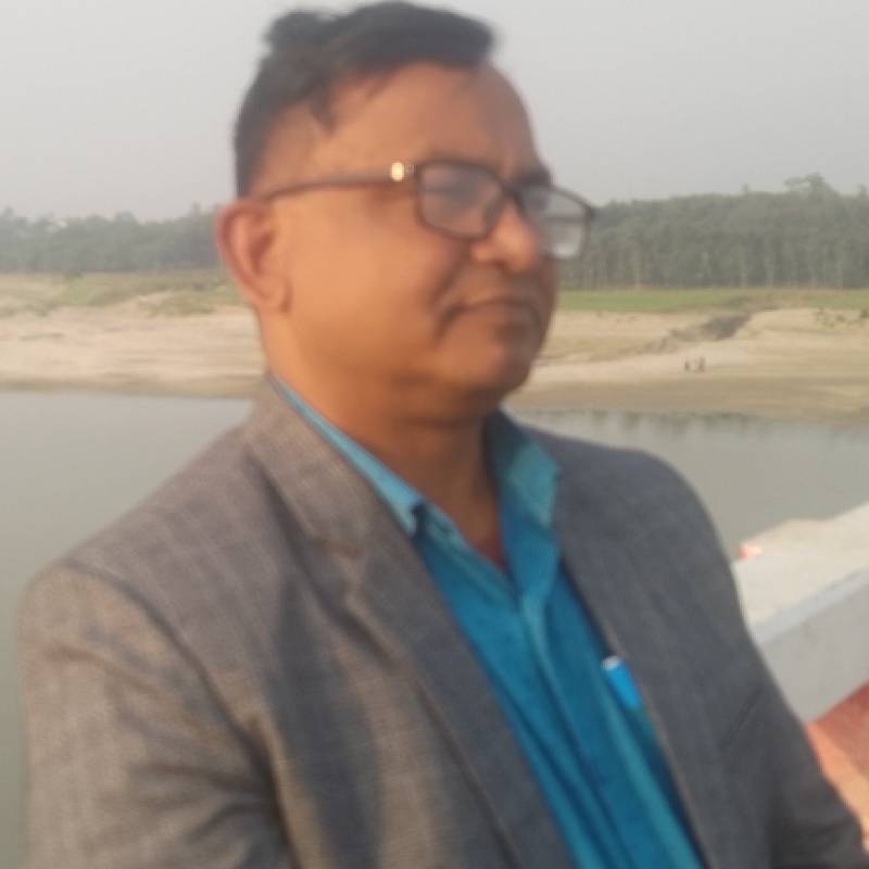 Moksed, 55, Mamuju