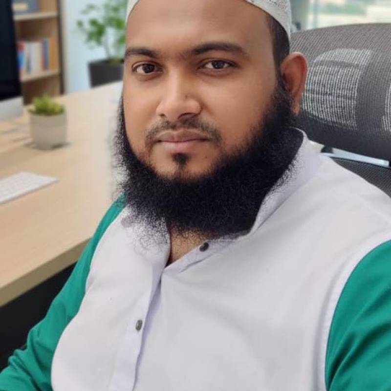 Usuf, 30, Queimadas