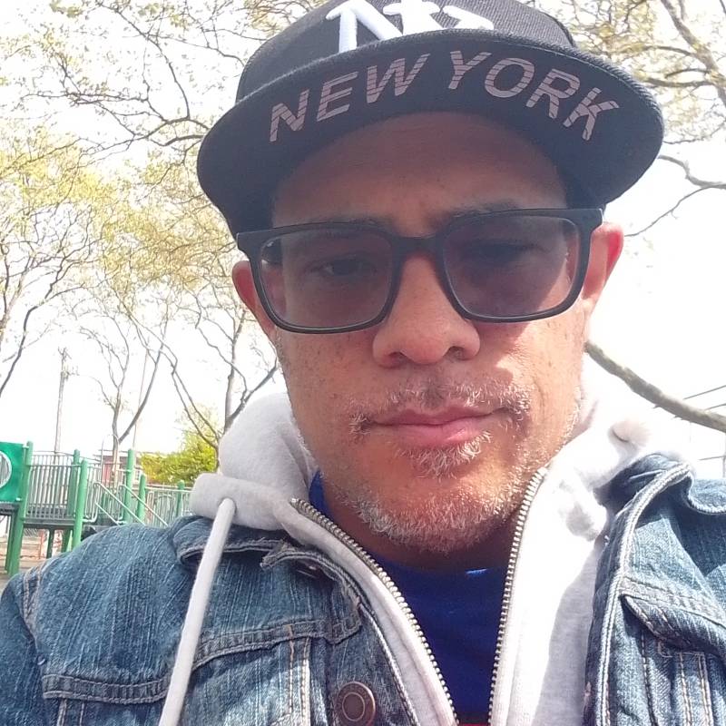 Jeffrey, 43, Spain
