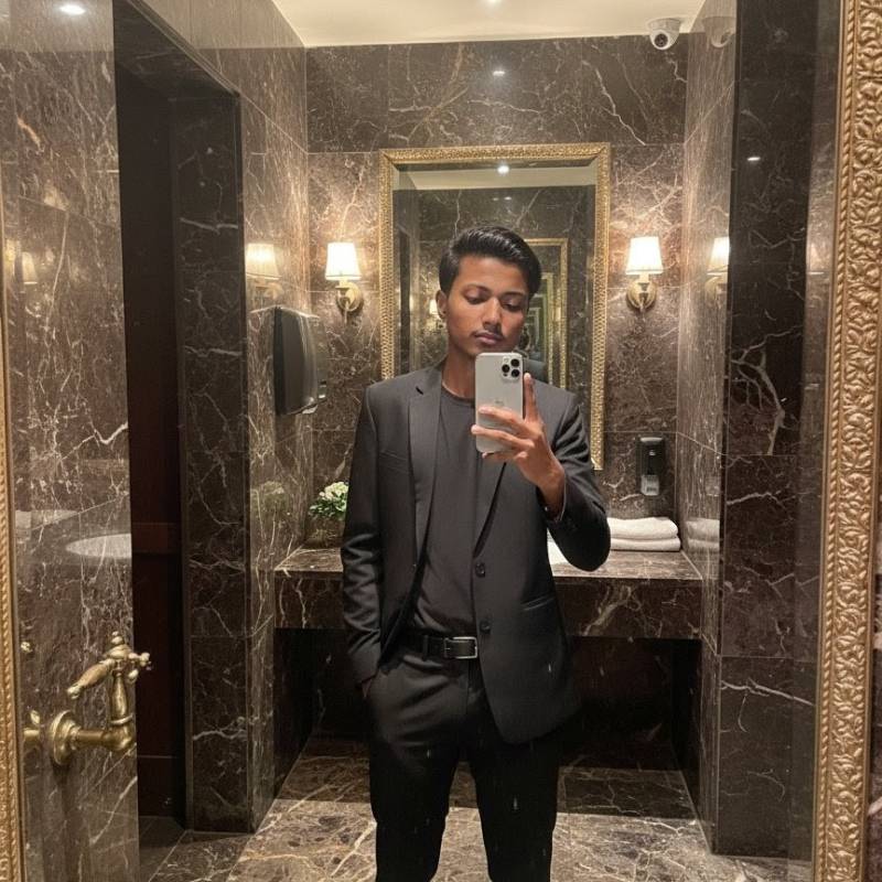 Md ayman Ahmed, 20, Achhnera