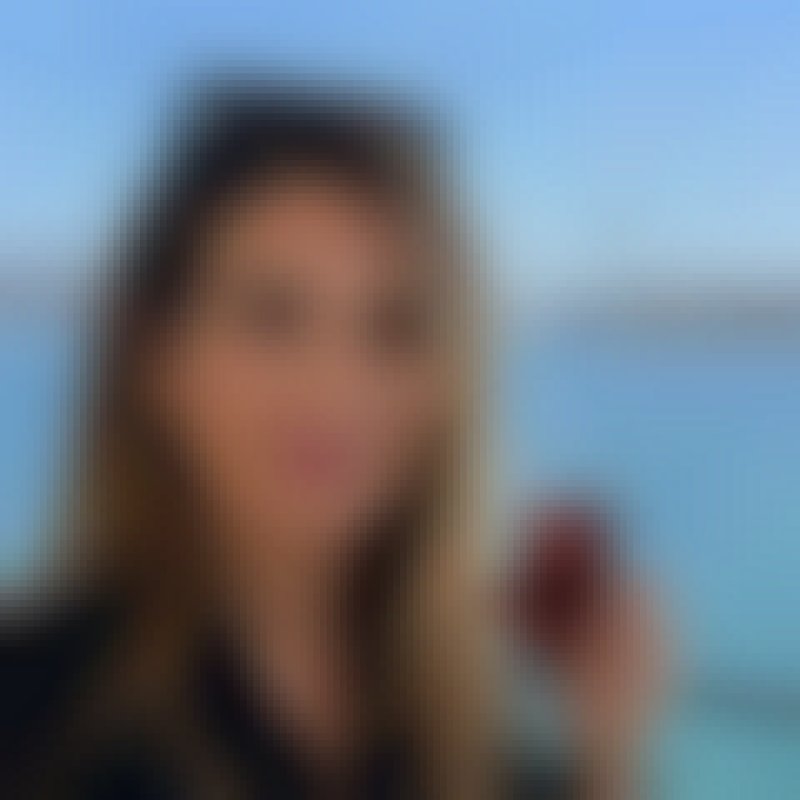 Selin, 35, Paris