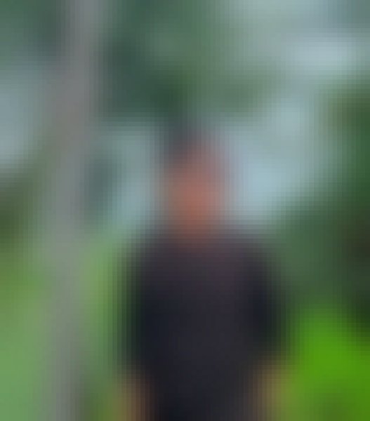 Noman, 23, Pakistan