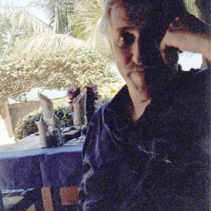 Max, 68, Nobeji