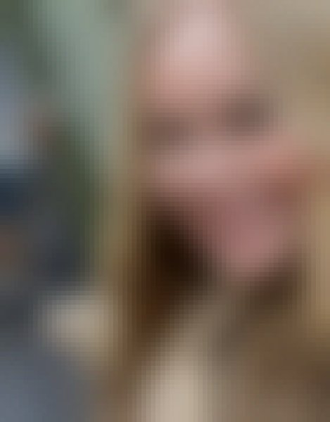 Amanda Clark, 28, Maroambihy