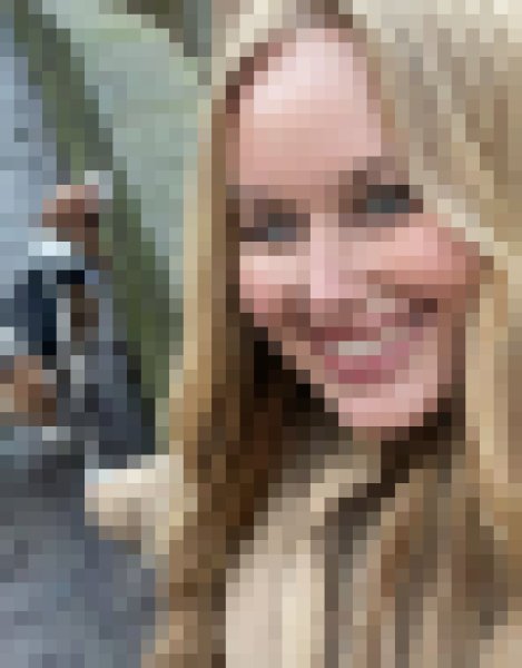 Amanda Clark, 28, Leer