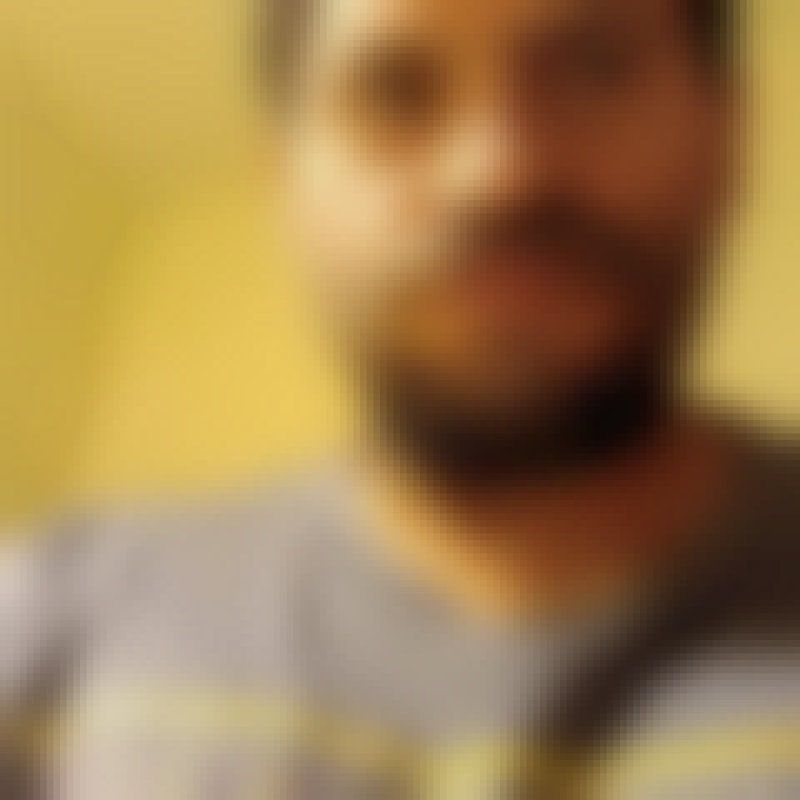 Dallas, 46, Madagascar