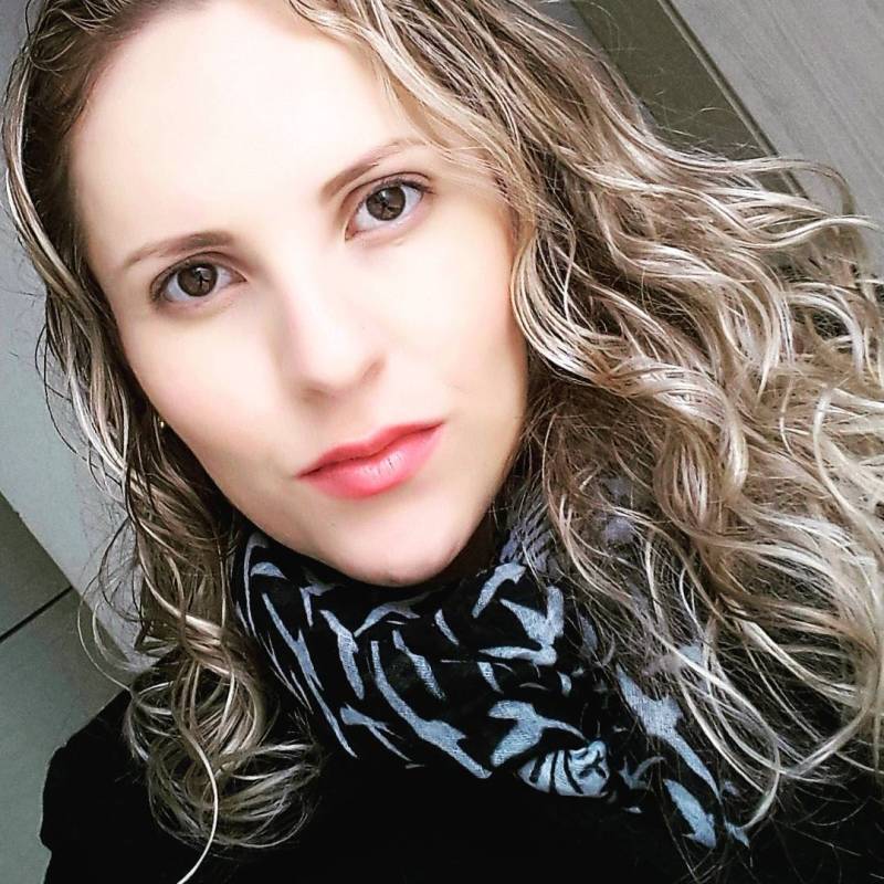 karlarina, 40, Agsu
