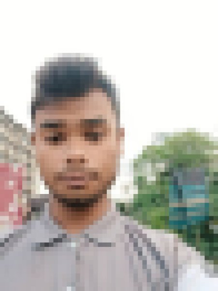 Apple, 22, Yichun
