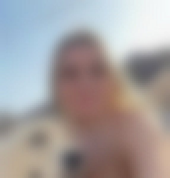 Ruby May, 41, Mae Hong Son