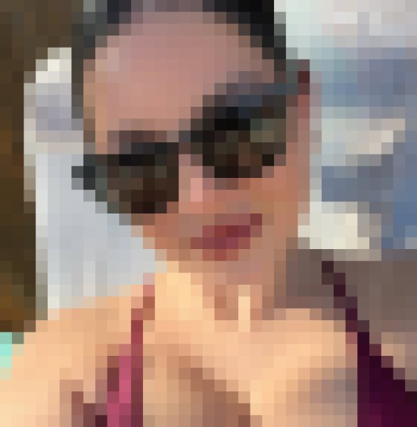 Angelinakate, 30, Madagascar