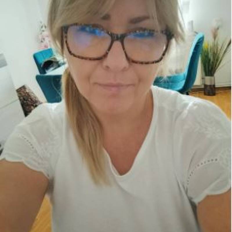 Joy, 51, Palmer Ranch