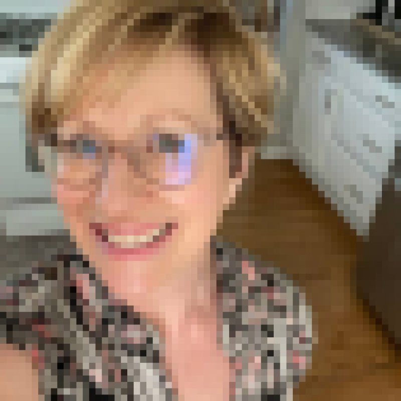 lucille, 48, India