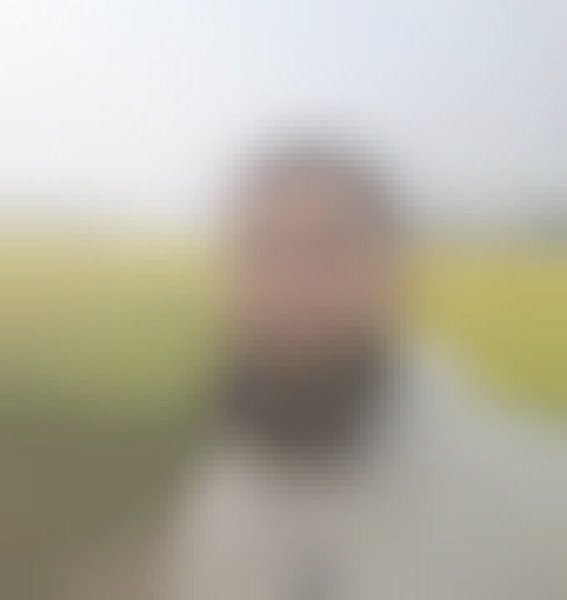 Alim khan, 32, Balangkayan