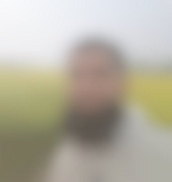 Alim khan, 32, China
