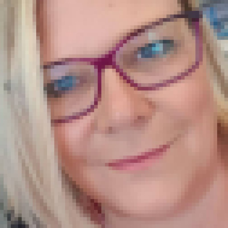 Alexandra Katec, 48, Navi Mumbai