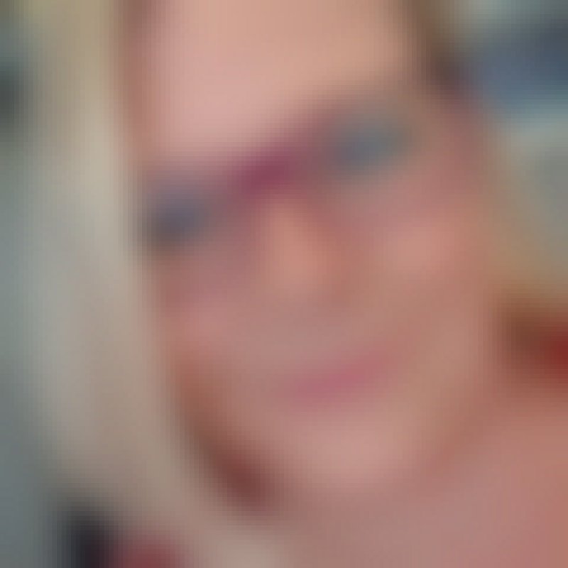 Alexandra Katec, 48, Dugulubgey