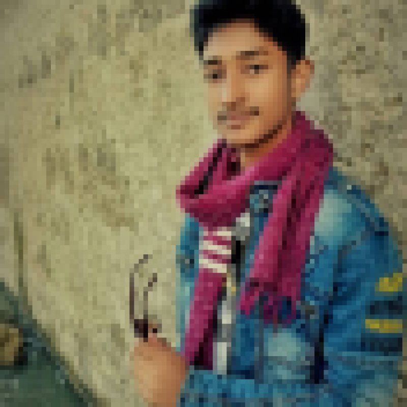 Mahin, 18, Eral