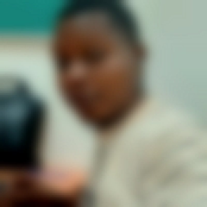 Armstrong, 34, Togo