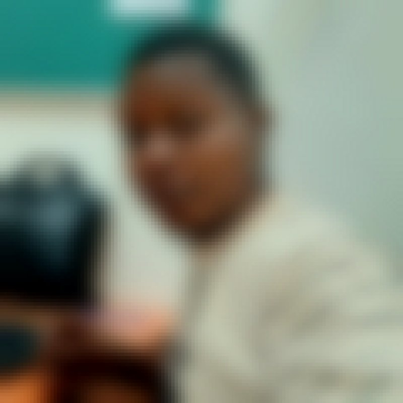 Armstrong, 34, Soye