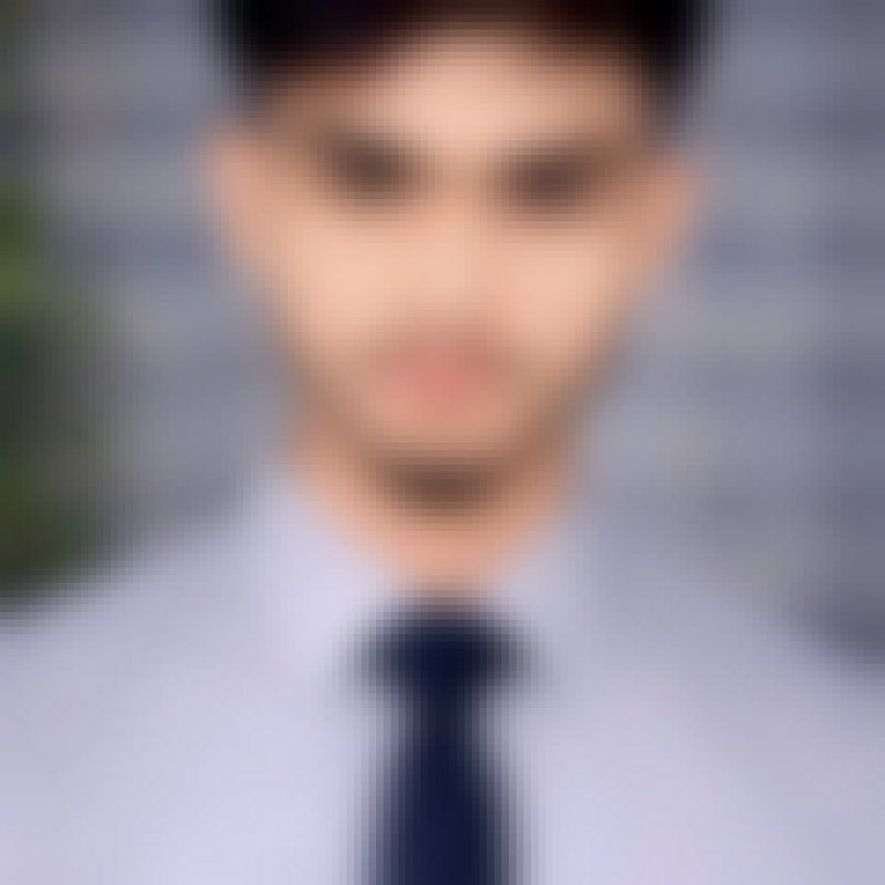 Komol, 20, Kovin