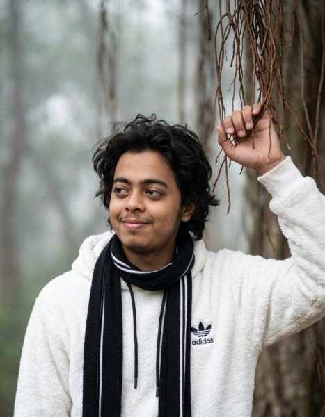 Anas, 21, Parkes