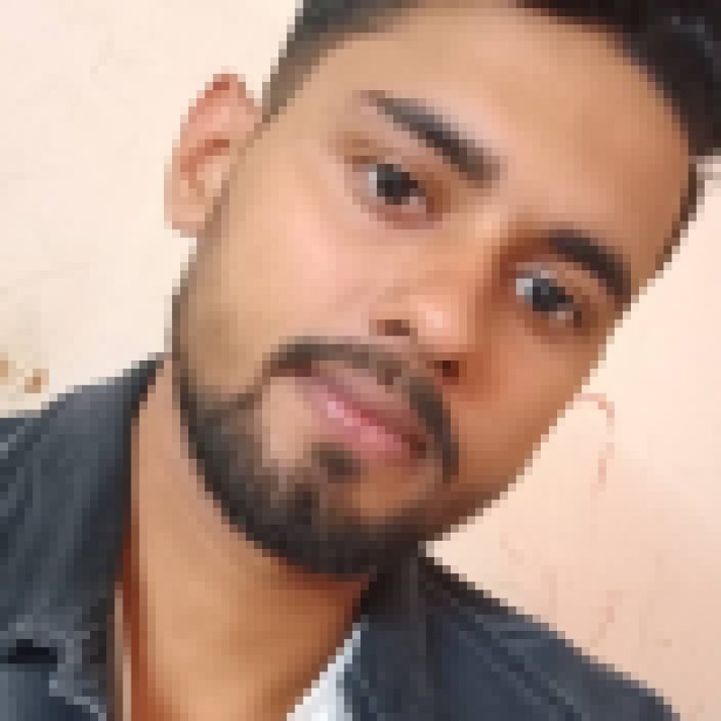Pratik, 26, Ospino