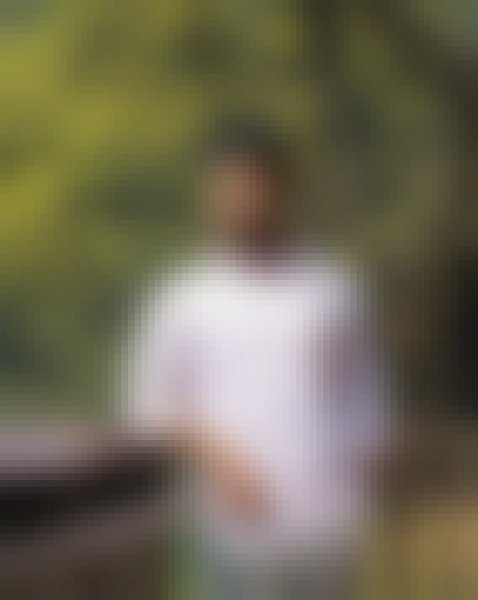 Dhrubo, 23, Fenoarivo