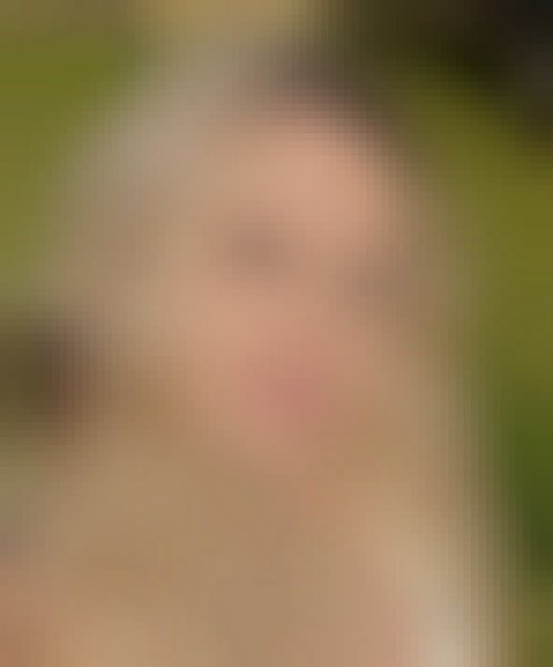 Mai Makova, 37, Sardasht