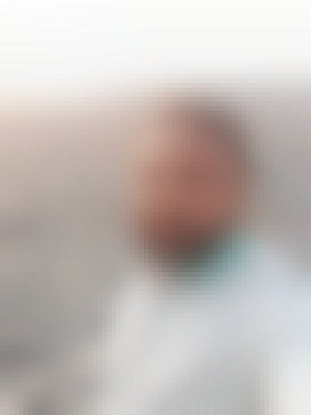 Taj, 40, Standish