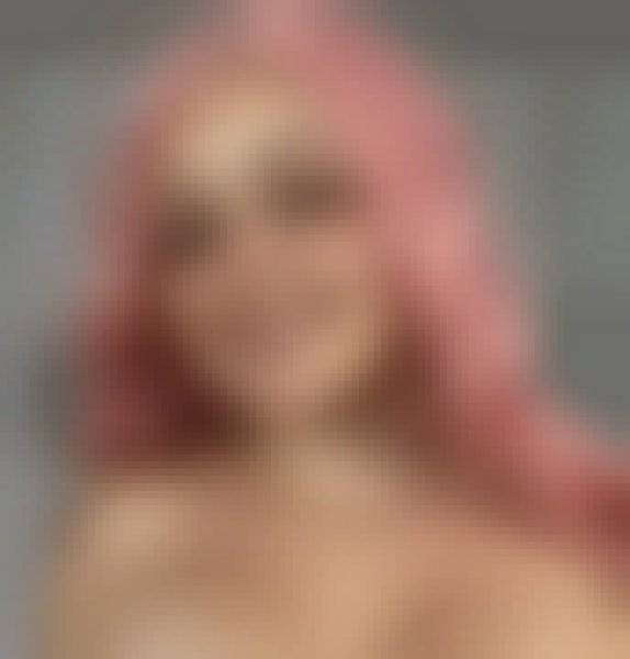 Grace, 26, Alexandria