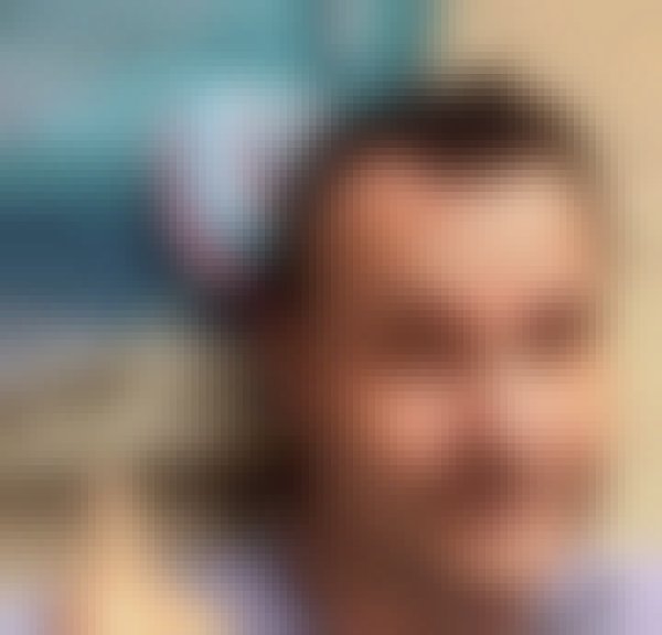 Ross, 61, Nuevo Laredo