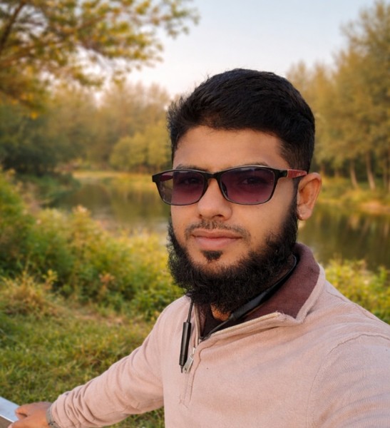 MD: Hasan sk, 29, Luanda