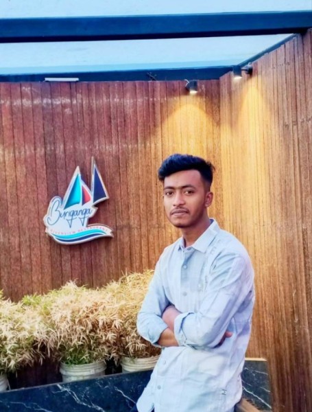 Sojib, 18, Chottogram