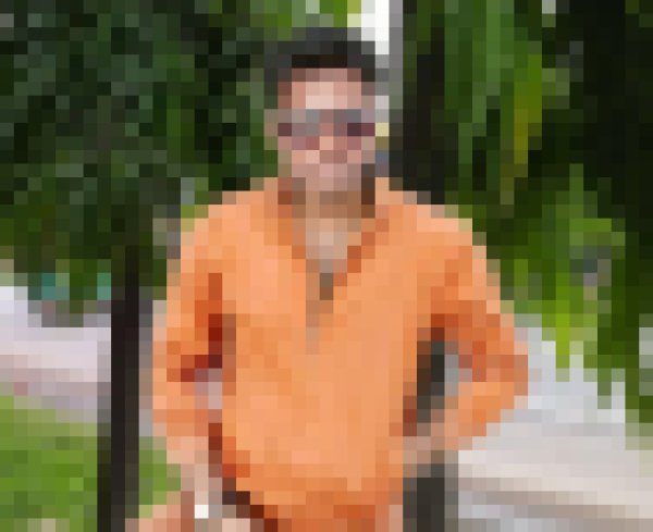 Khan monnaf, 25, Oldbury