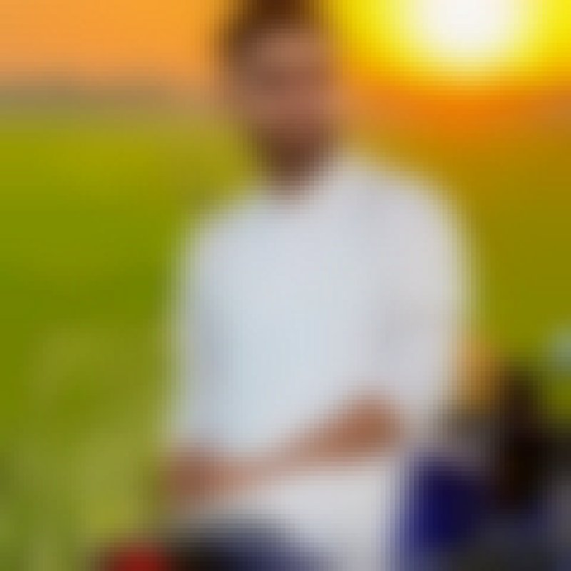 Adnan Naiem, 26, Maastricht