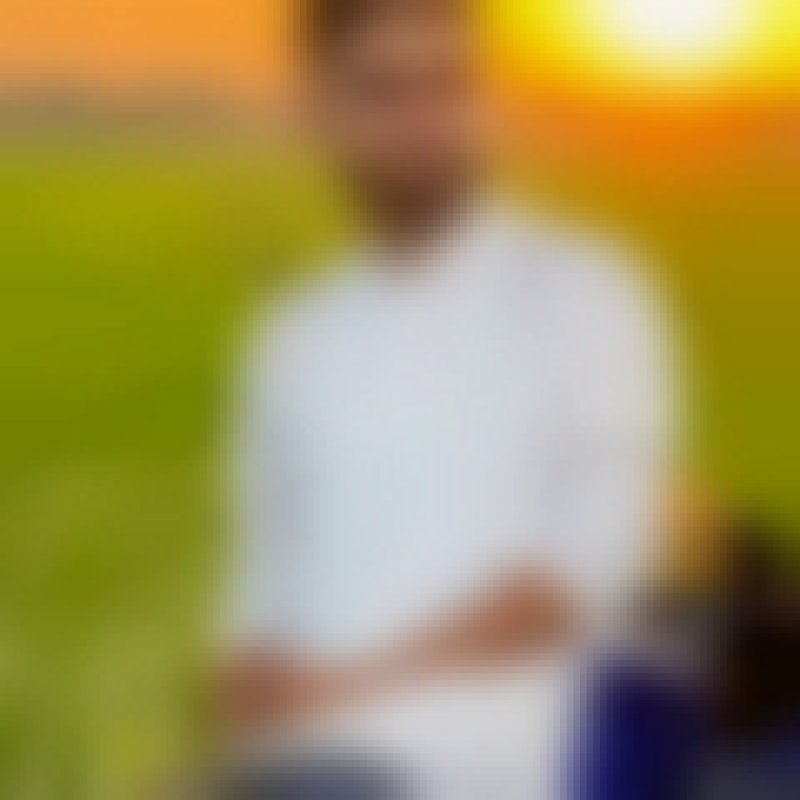 Adnan Naiem, 26, Zwiyah