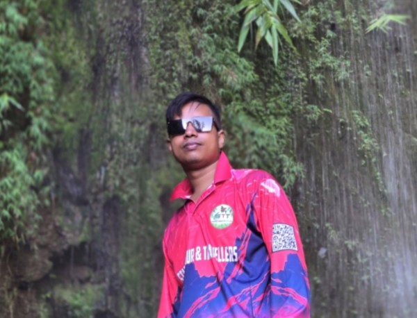 A ahad, 32, Columbia